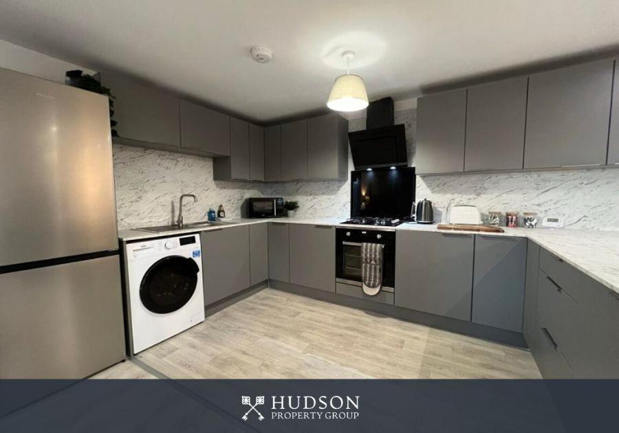 Villa Open Plan Townhouse In Shrewsbury Esterno foto