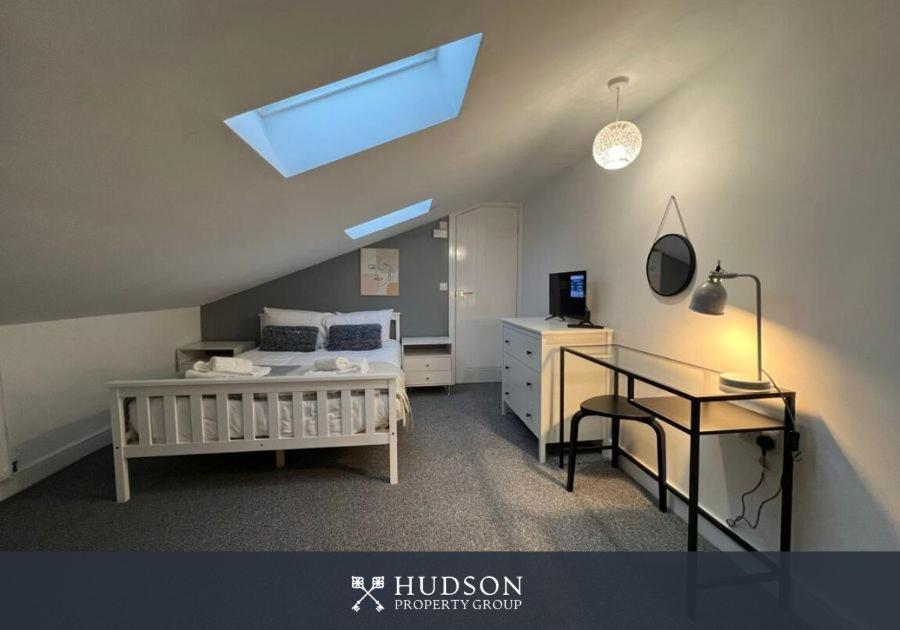 Villa Open Plan Townhouse In Shrewsbury Esterno foto